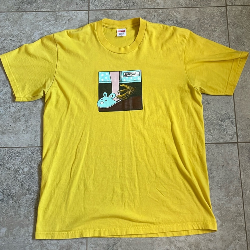 Supreme tee